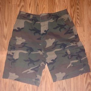 Camo cargo shorts